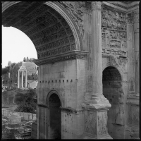 Arch of septimius severus - half - ROMA 2025